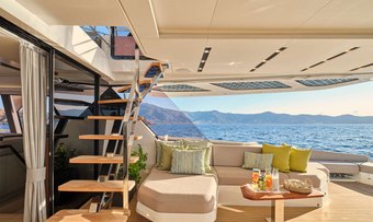 Magic Moments III yacht charter lifestyle