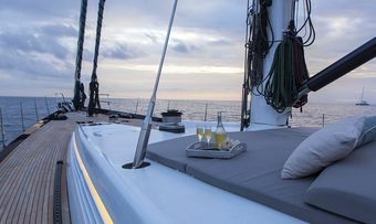 Radiance yacht charter lifestyle