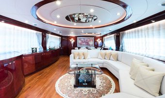 Albator 2 yacht charter lifestyle