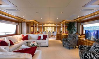 Emotion² yacht charter lifestyle