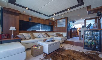 Schatzi yacht charter lifestyle