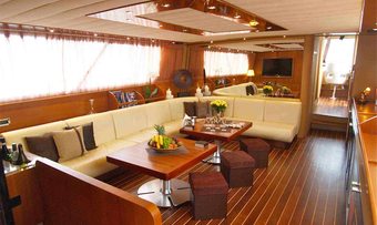 Bibo yacht charter lifestyle