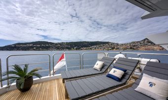 Oreggia yacht charter lifestyle