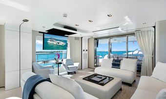 Sea Owl yacht charter lifestyle