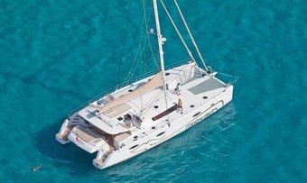 World's End yacht charter Fountaine Pajot Motor/Sailer Yacht