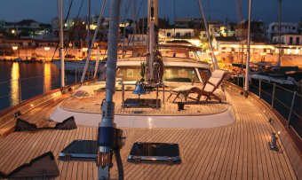 Gitana yacht charter lifestyle