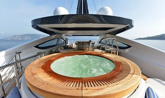 Lumiere yacht charter lifestyle