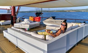 Romanca yacht charter lifestyle