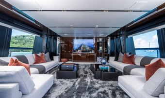 Tasty Waves yacht charter lifestyle