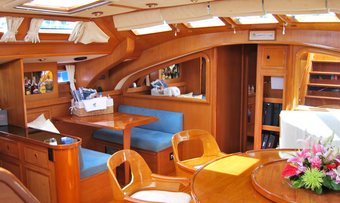 Coconut yacht charter lifestyle