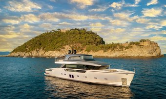 K1 yacht charter Sanlorenzo Motor Yacht