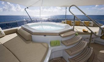 Amaral yacht charter lifestyle