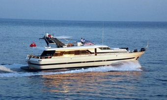 Lagoon yacht charter Cantieri di Pisa Motor Yacht