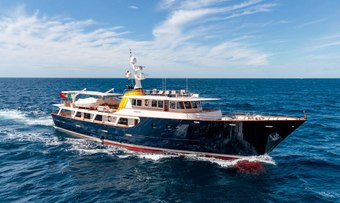 Arionas yacht charter Clelands Shipbuilding Co Motor Yacht