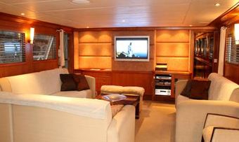 Kiara yacht charter lifestyle