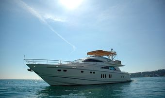 D5 yacht charter Fairline Motor Yacht