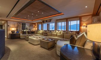Kogo yacht charter lifestyle