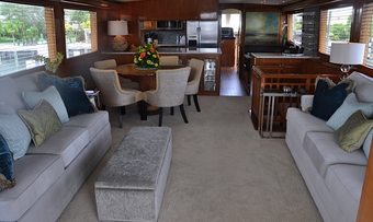 Vita Brevis yacht charter lifestyle