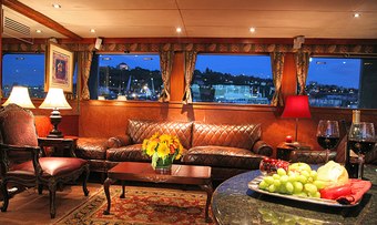 Kayana yacht charter lifestyle