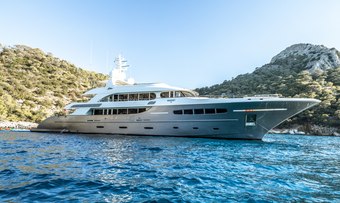 Ghost III yacht charter Acico Motor Yacht
