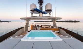 Vertige yacht charter lifestyle