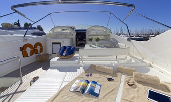 Geepee yacht charter lifestyle
