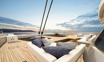 Graya yacht charter lifestyle