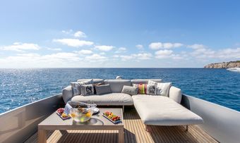 Inspiration yacht charter lifestyle