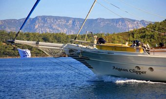 Aegean Clipper yacht charter lifestyle