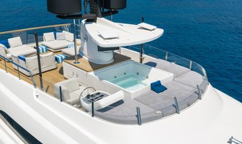 Blue Diamond yacht charter lifestyle