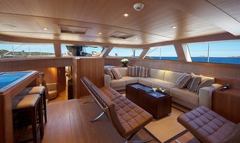 Sharlou yacht charter lifestyle
