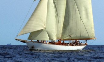 Doriana yacht charter Frederikssund Sail Yacht
