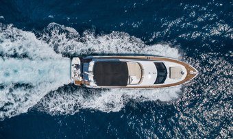 Polpo yacht charter lifestyle