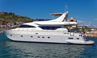 Aqva yacht charter Spertini Alalunga Motor Yacht