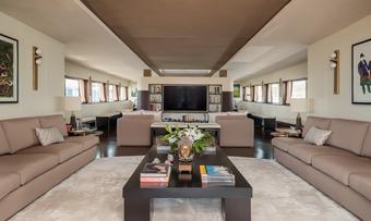 Prometej yacht charter lifestyle