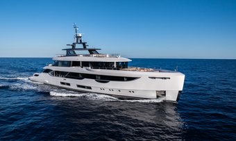Cada Dia yacht charter Benetti Motor Yacht