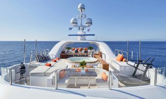 Seahorse yacht charter lifestyle