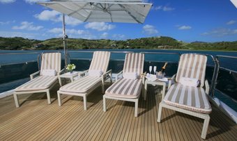 New Star yacht charter lifestyle