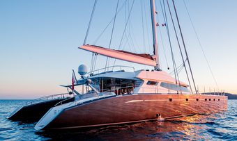 Allures yacht charter Compositeworks Sail Yacht