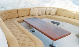 Sullivan Bay yacht charter lifestyle