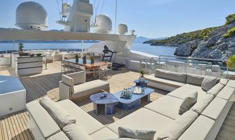Persefoni I yacht charter lifestyle