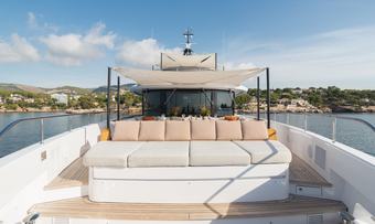 Maverick yacht charter lifestyle