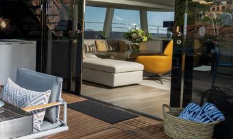 Endless Horizon yacht charter lifestyle