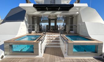 Stella Maris yacht charter lifestyle