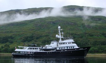 Asteria yacht charter Anastassiades & Tsortanides Motor Yacht