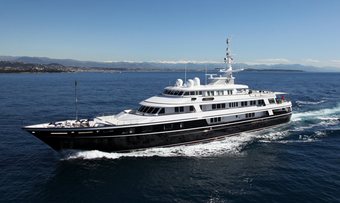 Virginian yacht charter Feadship Motor Yacht