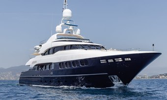 My Way V yacht charter Mondo Marine Motor Yacht