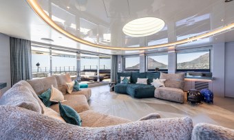 Salt yacht charter lifestyle