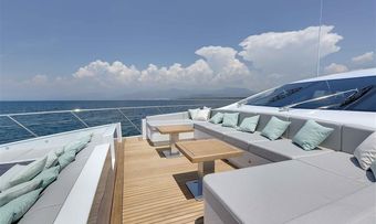 Iary yacht charter lifestyle