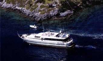 Lagoon yacht charter lifestyle